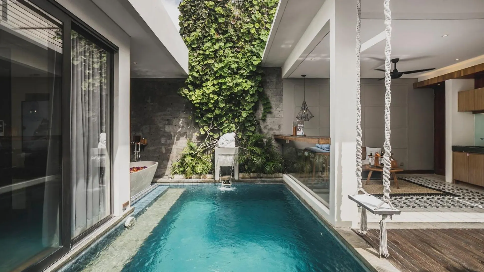 Ayona Villa Seminyak By Ini Vie Hospitality  Seminyak (Bali)