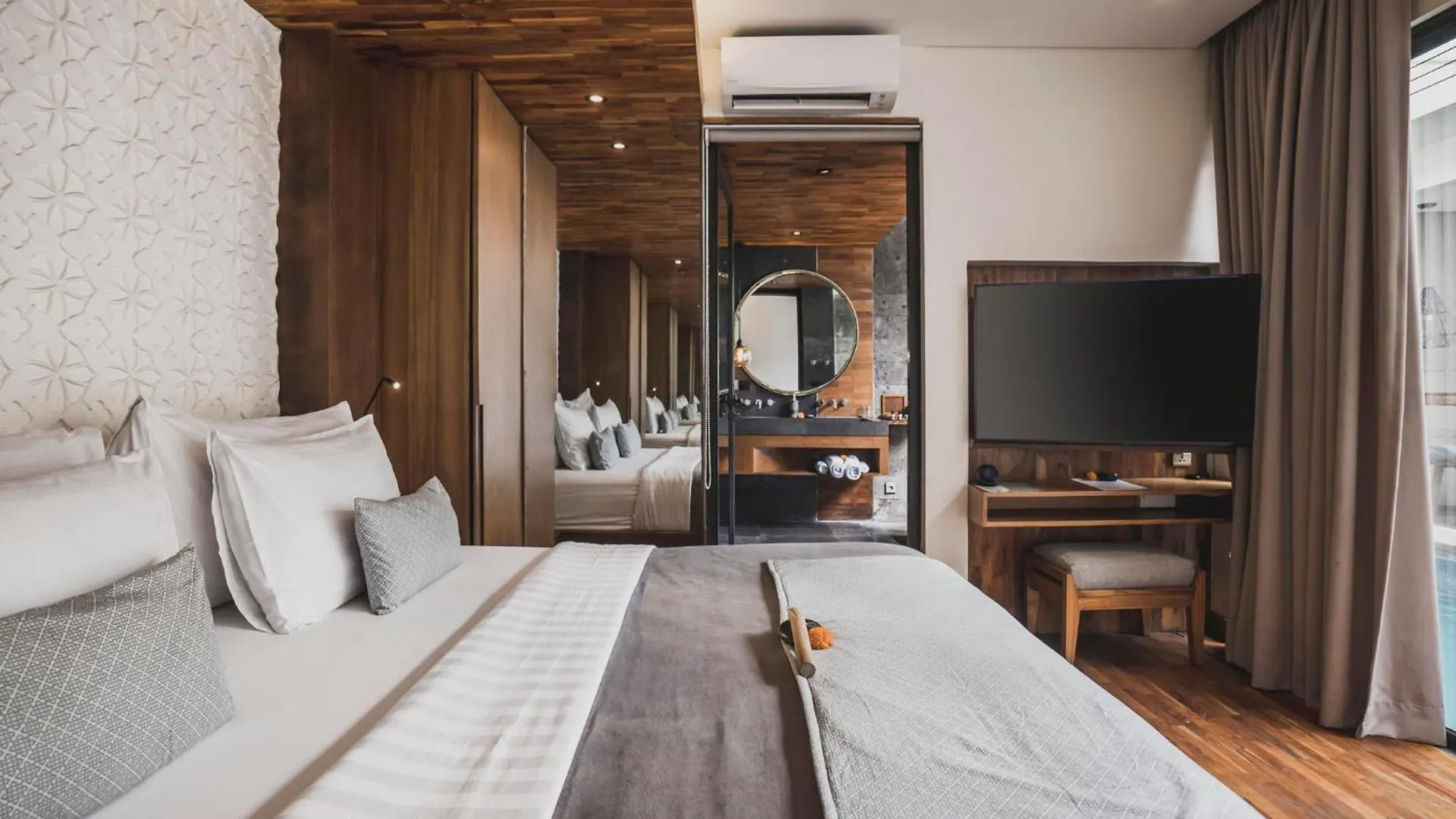 Ayona Villa Seminyak By Ini Vie Hospitality