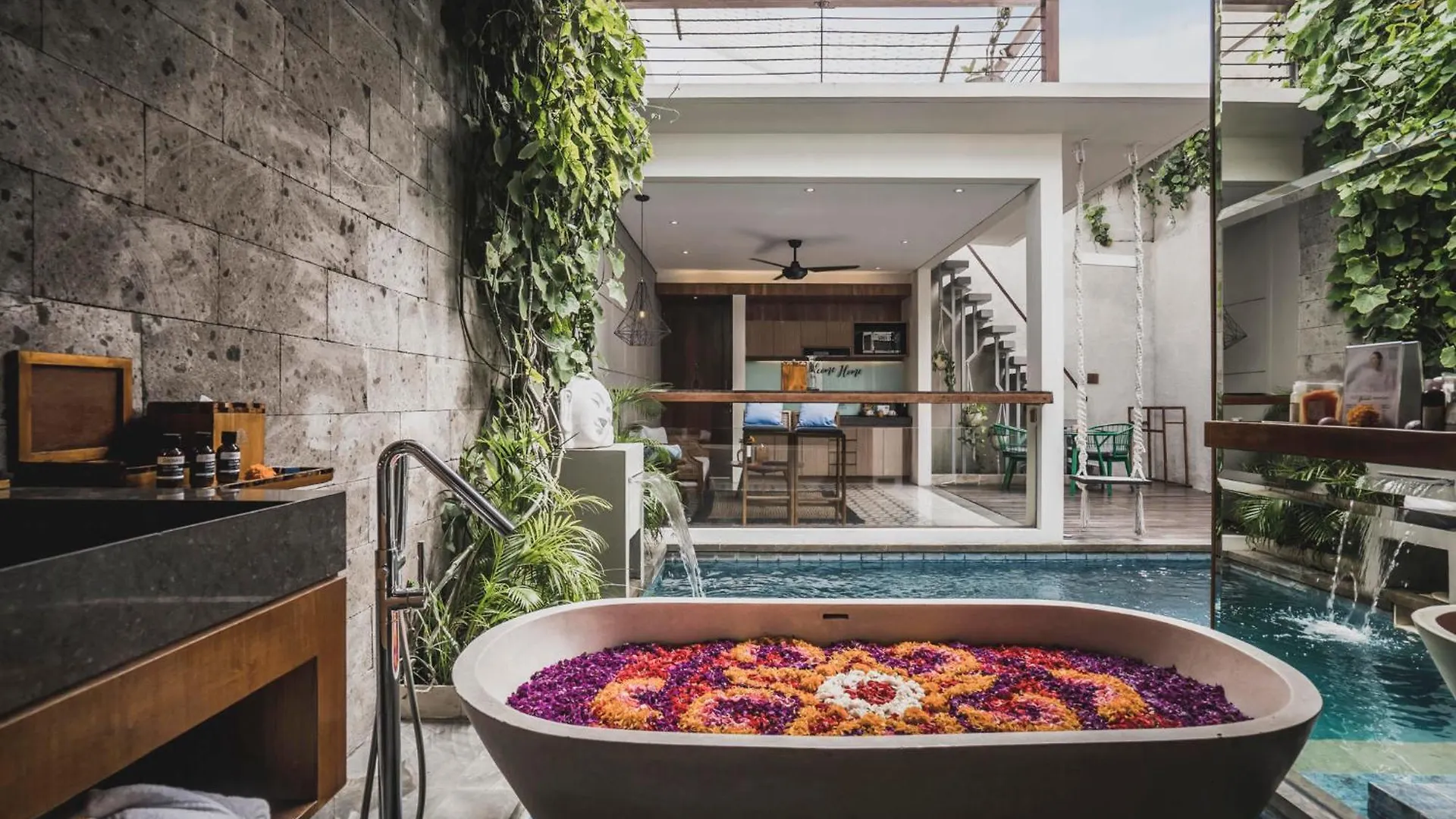 Ayona Villa Seminyak 0*,  Indonesia